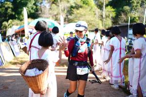 BIB: 3162
                            <button type="button" onclick="openModal(19046412)" class="btn btn-primary btn-sm float-right btn-popup" data-toggle="modal" data-target=".modal-high-quality">
                        <i class="fas fa-shopping-cart"></i> Add to Cart
                    </button>
                                            <button type="button" onclick="isThisMe(19046412, true)" class="btn btn-success btn-sm float-right btn-popup btn-isme hidden" data-toggle="tooltip" data-placement="bottom" title="นี่คือรูปของคุณใช่ไหม คลิกที่นี่เพื่อเอาเข้าอัลบั้ม">
                        <i class="fas fa-plus"></i> Add to album
                    </button>
                    <button type="button" onclick="isThisMe(19046412, false)" class="btn btn-warning btn-sm float-right btn-popup btn-isnotme hidden">
                        <i class="fas fa-ban"></i> Remove from album
                    </button>